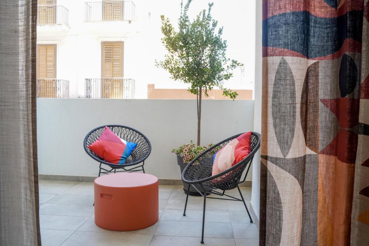 La Perla Di Bari - Private Parking Apartment Bagian luar foto