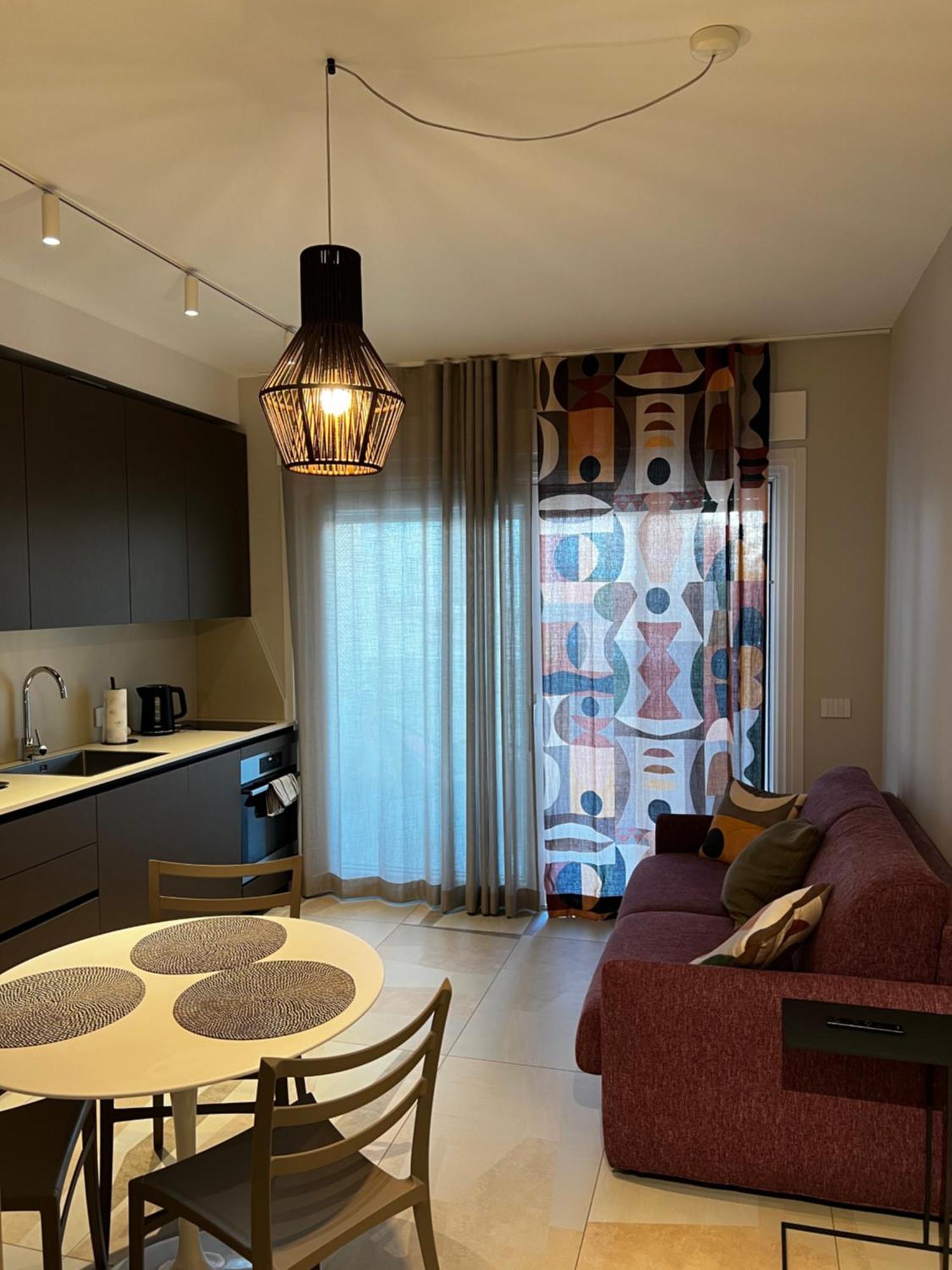 La Perla Di Bari - Private Parking Apartment Bagian luar foto